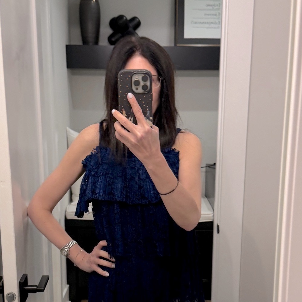NWT 5 Twelve Navy Lace Tiered Lined Top, Size Small.